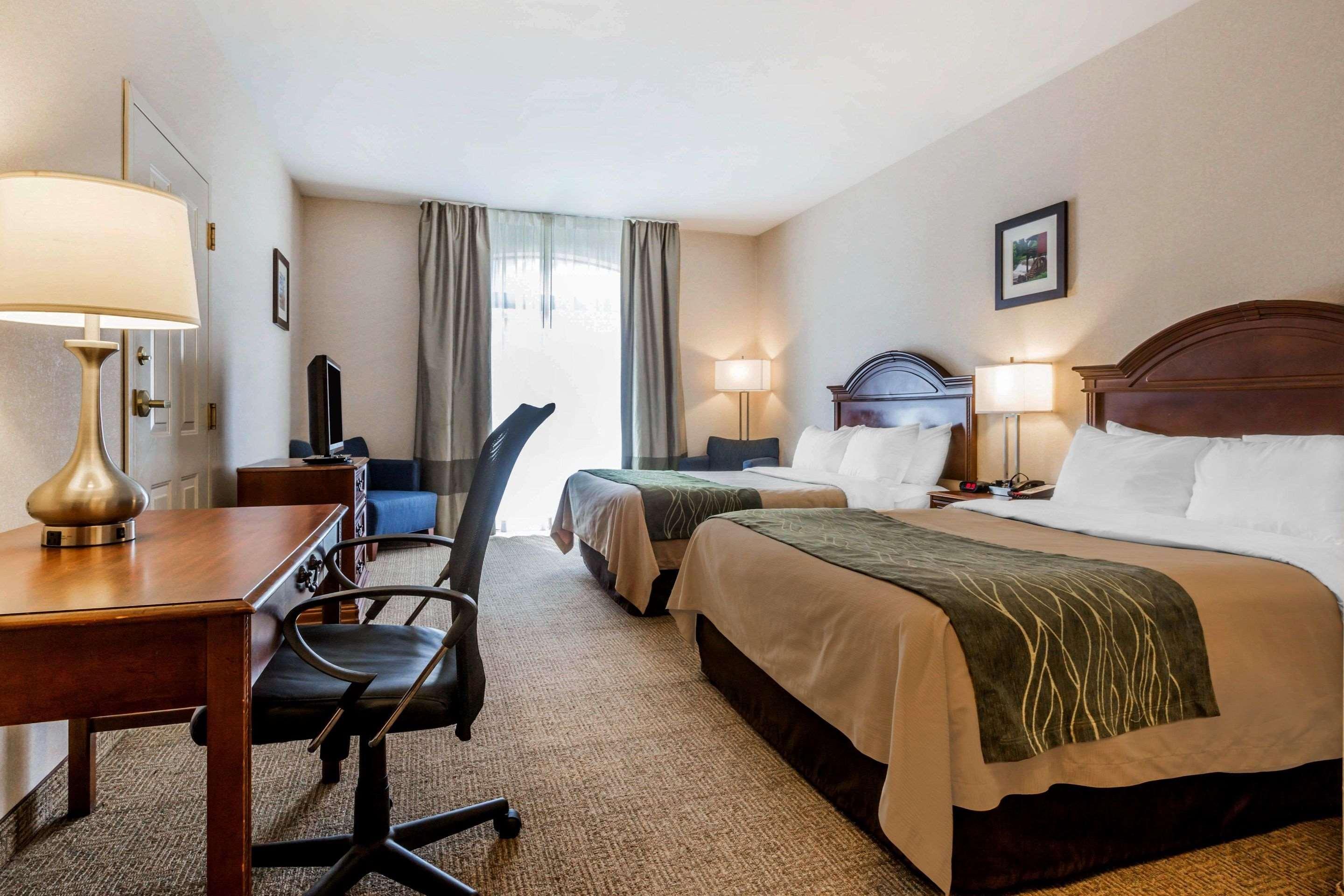 Comfort Inn & Suites Burlington Ngoại thất bức ảnh