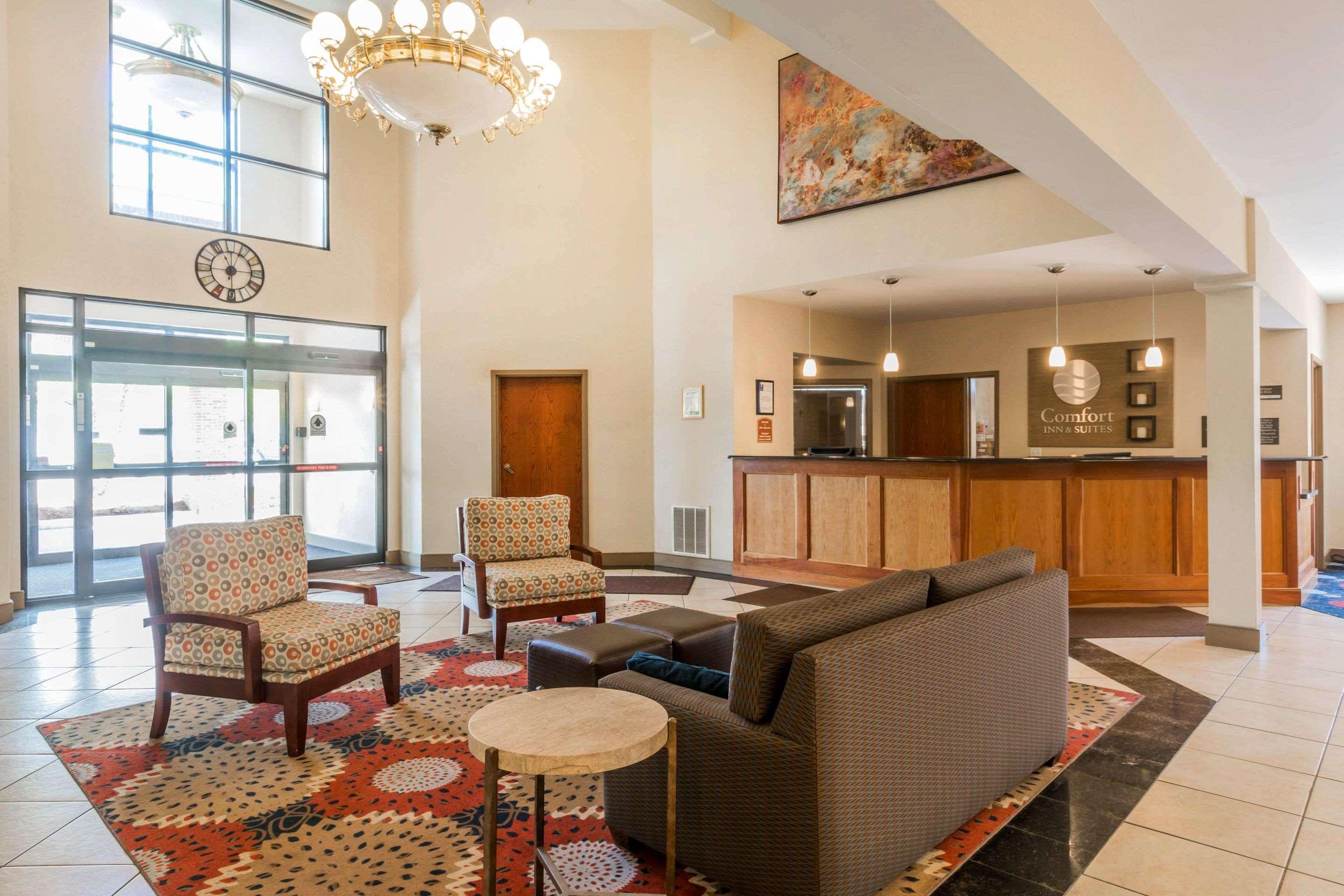 Comfort Inn & Suites Burlington Ngoại thất bức ảnh