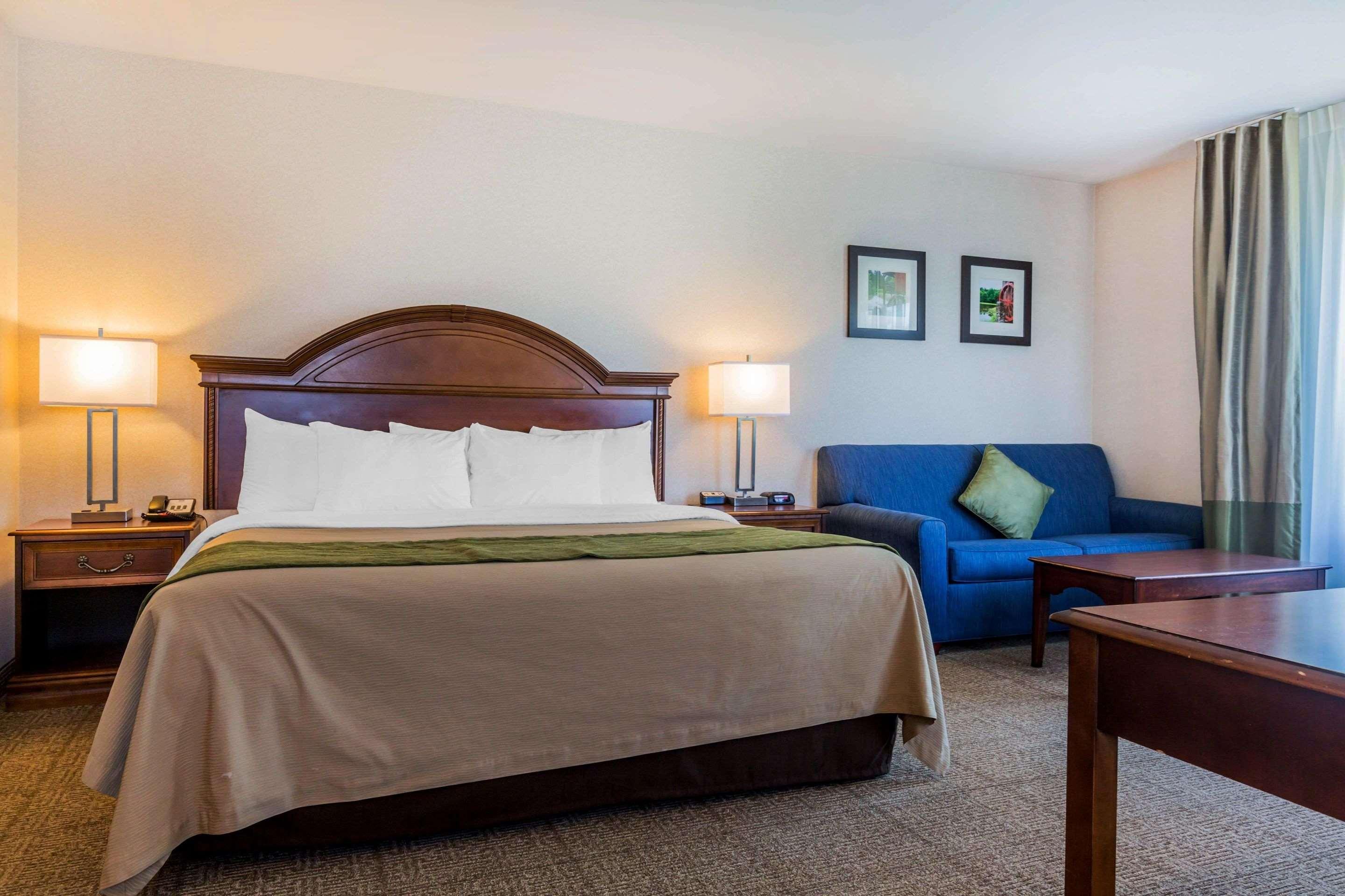 Comfort Inn & Suites Burlington Ngoại thất bức ảnh