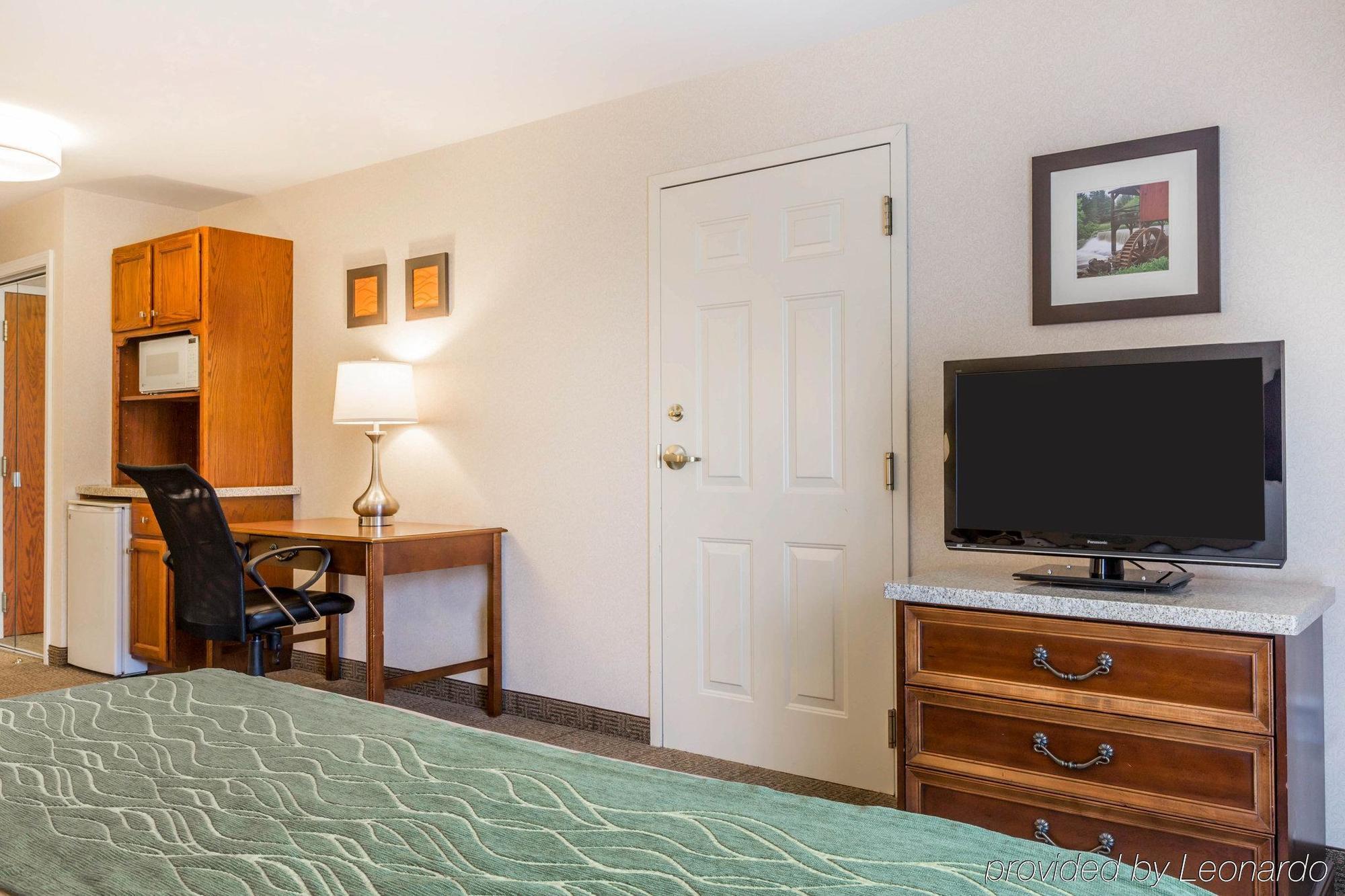Comfort Inn & Suites Burlington Ngoại thất bức ảnh