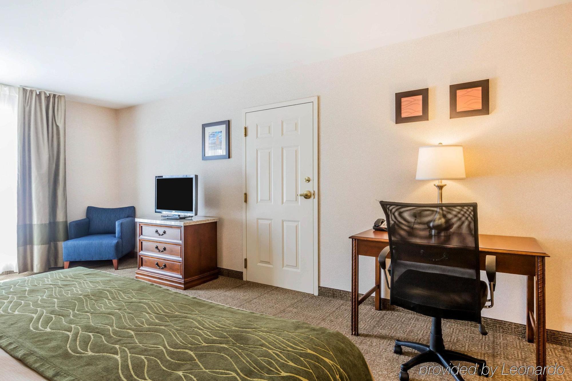 Comfort Inn & Suites Burlington Ngoại thất bức ảnh