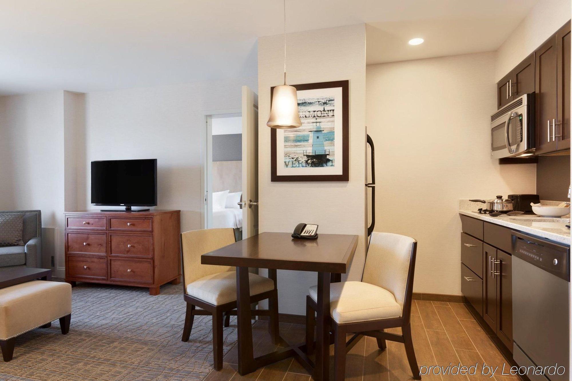 Comfort Inn & Suites Burlington Ngoại thất bức ảnh