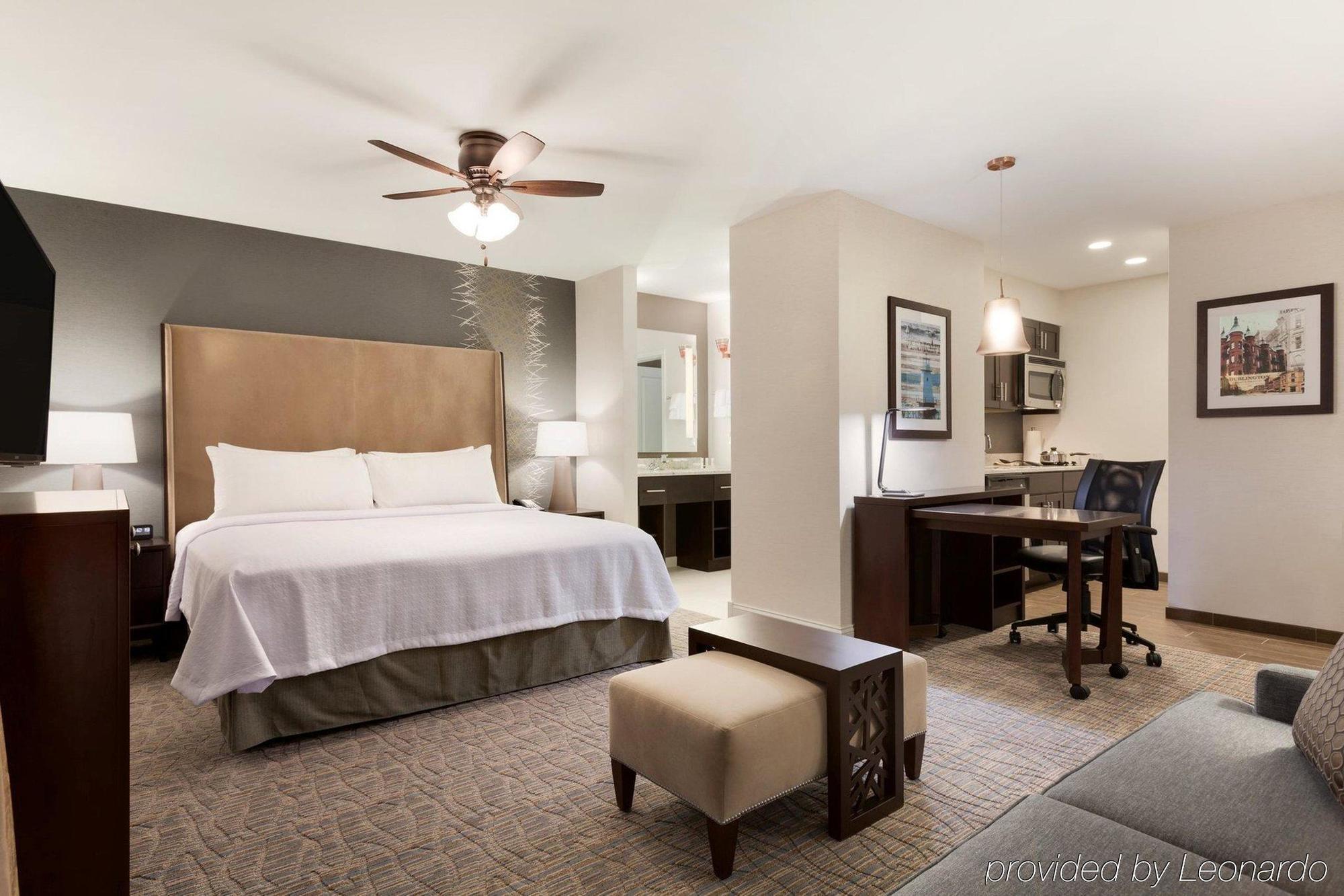 Comfort Inn & Suites Burlington Ngoại thất bức ảnh